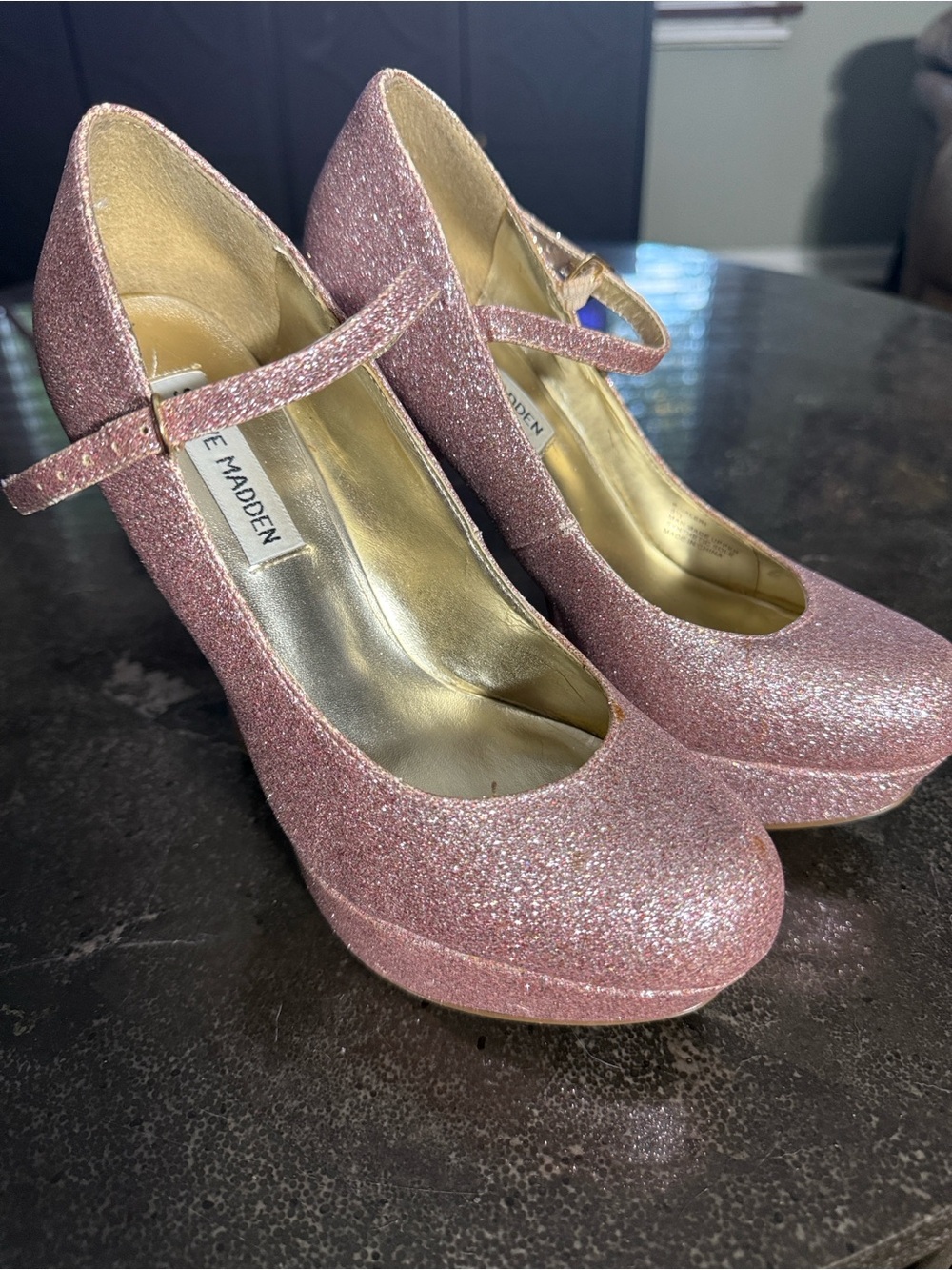 Steve Madden Sparkle Pink Mary Jane Platform Pumps